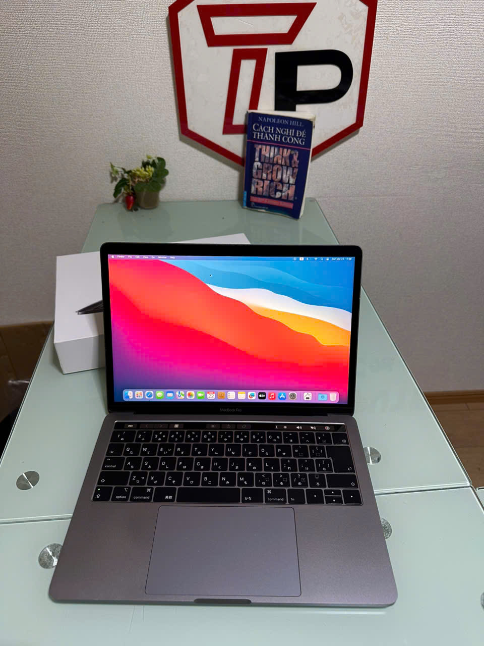 Macbook Pro 2020 Silver (Phím US) / Core i7 / RAM 32GB / SSD 1TB